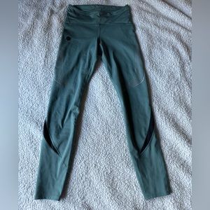 Under Armour Rush Stamina leggings in small